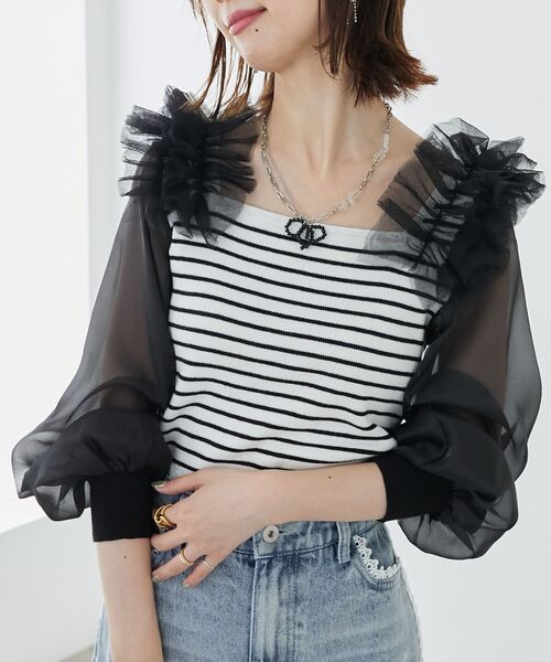 MAJESTIC LEGON（マジェスティックレゴン）の「肩フリルシアースリーブニット（ニット/セーター・レディース・ブラック/アイボリー/モカ/ブラック系その他・MEDIUM）」の13枚目の写真