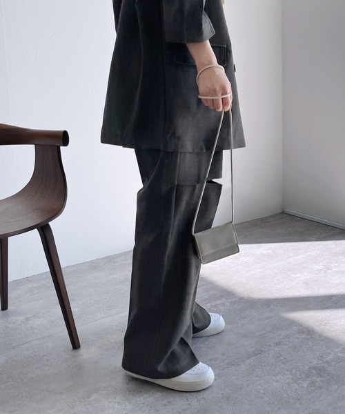 【ZOZOTOWN限定】膝スリットスラックスパンツ（スラックス）｜reca（レカ）