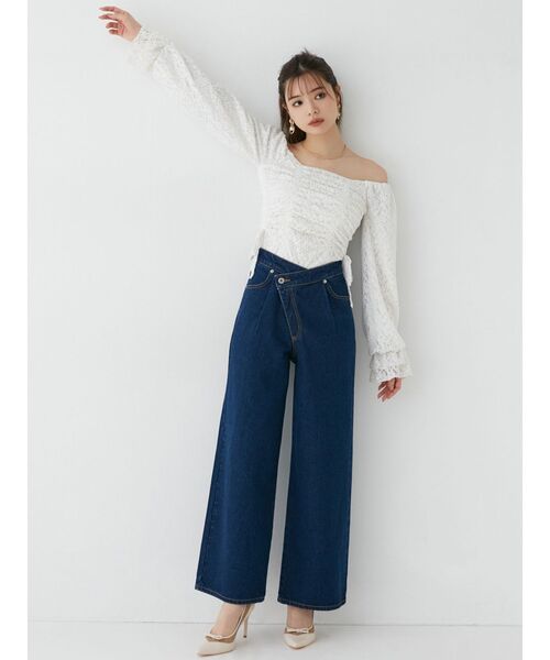 RESEXXY(リゼクシー)の「ウエストクロスデニムパンツ(デニムパンツ・レディース・ブラック/インディゴブルー・MEDIUM/SMALL)」の13枚目の写真
