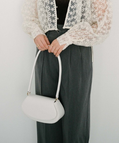 archives（アルシーヴ）の「ラウンド合皮バッグ（ショルダーバッグ・レディース・オフホワイト/ブラック/ブラウン・FREE）」の5枚目の写真