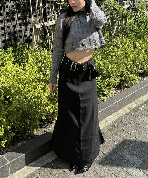 madrepadre(マドレパドレ)の「ベルト付きスリットロングスカート(スカート・レディース・ブラック・SMALL)」の4枚目の写真