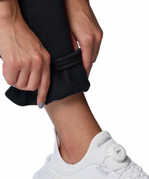 UNDER ARMOUR(アンダーアーマー)の「UAエッセンシャル フリース パンツ(トレーニング/レディース)(その他パンツ・レディース・ブラック・M/L/XL/S)」の6枚目の写真
