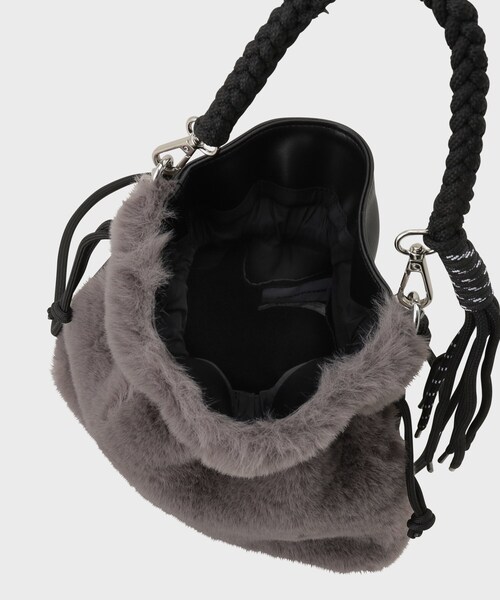 ADAMPATEK 別注 パテッド＆ファー巾着ショルダーバッグ（ショルダーバッグ）｜tk.TAKEO KIKUCHI（ティーケータケオキクチ）