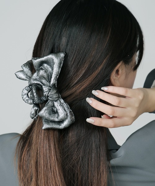 メタリックカラー ビッグリボン ヘアクリップ（バレッタ/ヘアクリップ