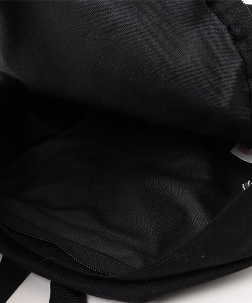OUTDOOR PRODUCTS（アウトドアプロダクツ）の「【OUTDOOR PRODUCTS】DAYPACK S 11.8L（バックパック/リュック・レディース・ブルー/ピンク/グリーン/ベージュ/ネイビー/ブラック/グレー/パープル・SMALL）」の11枚目の写真