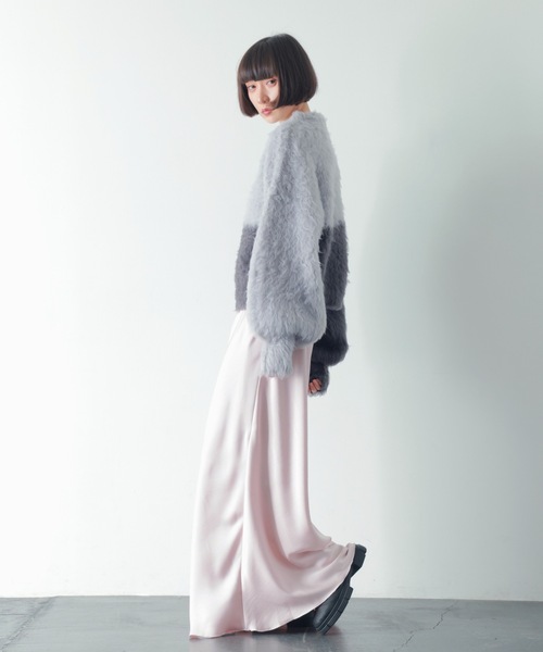 PURE BRIGHT(ピュアブライト)の「ニュアンス柄シャギーニット(ニット/セーター・レディース・ブルー/ブラック・FREE)」の12枚目の写真