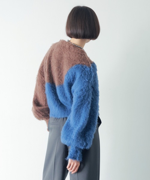 PURE BRIGHT(ピュアブライト)の「ニュアンス柄シャギーニット(ニット/セーター・レディース・ブルー/ブラック・FREE)」の20枚目の写真