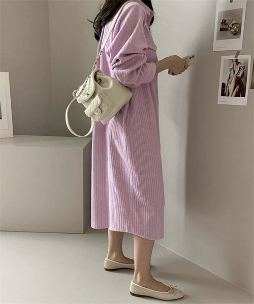 FREE STYLISTS(フリー スタイリスト)の「コーデュロイシャツワンピース(シャツワンピース・レディース・ブラック/ベージュ/ピンク・FREE)」の14枚目の写真
