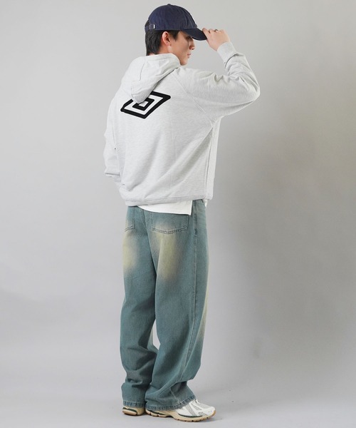 UMBRO（アンブロ）の「【UMBRO/アンブロ】ロゴフーディー（パーカー・メンズ・ブラック/ネイビー/グレー・ONESIZE）」の11枚目の写真