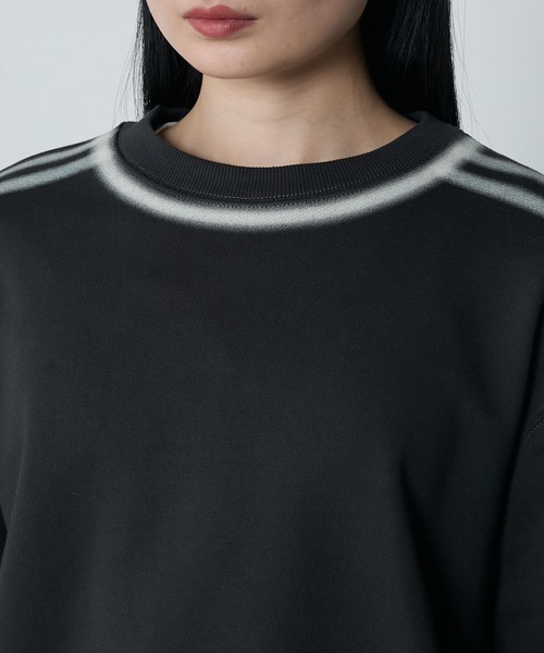 le ELMi（ルエルミ）の「Spray color sporty double-line sweatshirt / スプレーカラースポーティダブルラインスウェット（スウェット・レディース・アイボリー/ブラウン/チャコールグレー・FREE）」の6枚目の写真