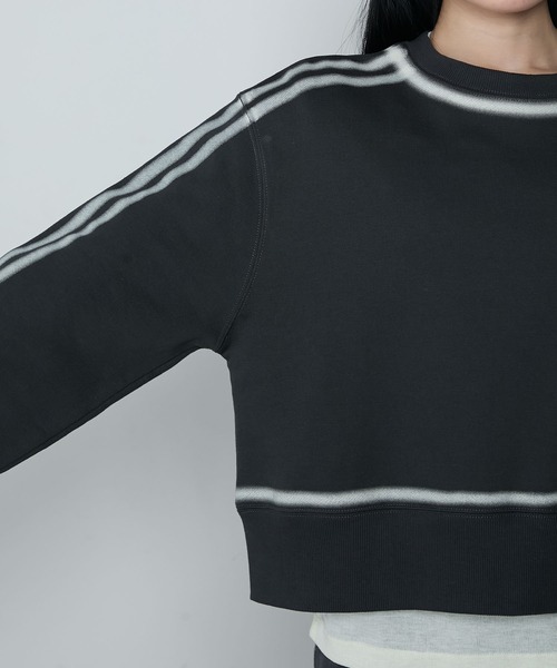 le ELMi（ルエルミ）の「Spray color sporty double-line sweatshirt / スプレーカラースポーティダブルラインスウェット（スウェット・レディース・アイボリー/ブラウン/チャコールグレー・FREE）」の7枚目の写真