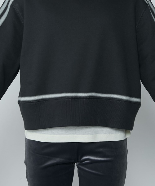 le ELMi（ルエルミ）の「Spray color sporty double-line sweatshirt / スプレーカラースポーティダブルラインスウェット（スウェット・レディース・アイボリー/ブラウン/チャコールグレー・FREE）」の9枚目の写真