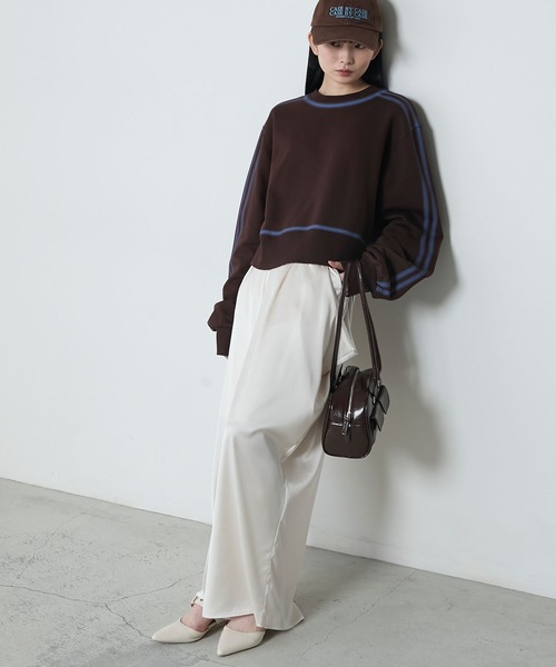 le ELMi（ルエルミ）の「Spray color sporty double-line sweatshirt / スプレーカラースポーティダブルラインスウェット（スウェット・レディース・アイボリー/ブラウン/チャコールグレー・FREE）」の15枚目の写真