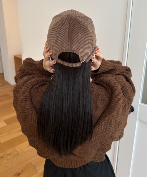 lawgy（ラウジー）の「corduroy embroidery cap / コーデュロイエン