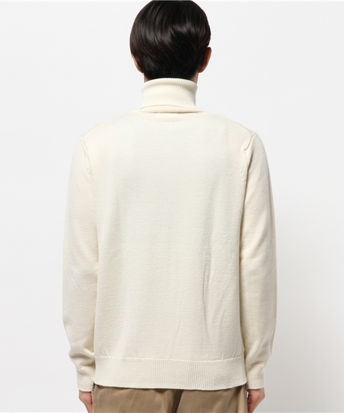 UNITED ARROWS（ユナイテッドアローズ）の「UAS ウール シルク ミドルゲージ タートル ニット（OCEANS 12月号掲載商品）◆（ニット/セーター・メンズ・オフホワイト/ブラック/ブラウン・X-SMALL/SMALL/MEDIUM/X-LARGE/LARGE/XX-LARGE）」の7枚目の写真