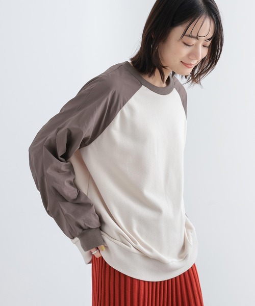 n'OrLABEL（ノアールレーベル）の「袖ギャザー異素材ラグラン裏毛スウェット（スウェット・レディース・モカ/ブルー/ブラック・FREE）」の14枚目の写真