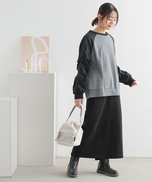 n'OrLABEL（ノアールレーベル）の「袖ギャザー異素材ラグラン裏毛スウェット（スウェット・レディース・モカ/ブルー/ブラック・FREE）」の21枚目の写真