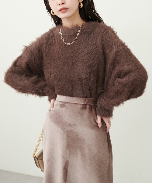 natural couture(ナチュラルクチュール)の「ロングフェザークルーネックニットプルオーバー(ニット/セーター・レディース・その他1/その他2/ブラウン/アイボリー・FREE)」の5枚目の写真