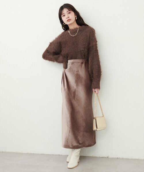 natural couture(ナチュラルクチュール)の「ロングフェザークルーネックニットプルオーバー(ニット/セーター・レディース・その他1/その他2/ブラウン/アイボリー・FREE)」の7枚目の写真