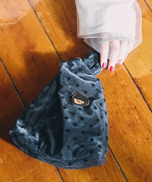 ANDRESD（アンドレスド）の「ベロアバッグ / velour bag（ハンドバッグ・レディース・グリーン/ワインレッド/ネイビー/ブラック・FREE）」の11枚目の写真