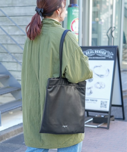 Ungrid(アングリッド)の「【Ungrid/アングリッド】 WEB限定 A4サイズ対応 薄マチ ラム調 ロゴ刺繍 フラットトートバッグ(トートバッグ・レディース・オレンジ/ブラック/アイボリー/ブルー/シルバー・FREE)」の3枚目の写真