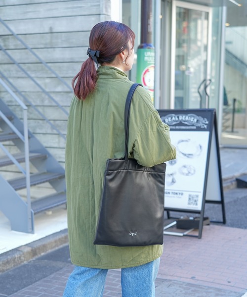 Ungrid(アングリッド)の「【Ungrid/アングリッド】 WEB限定 A4サイズ対応 薄マチ ラム調 ロゴ刺繍 フラットトートバッグ(トートバッグ・レディース・オレンジ/ブラック/アイボリー/ブルー/シルバー・FREE)」の14枚目の写真