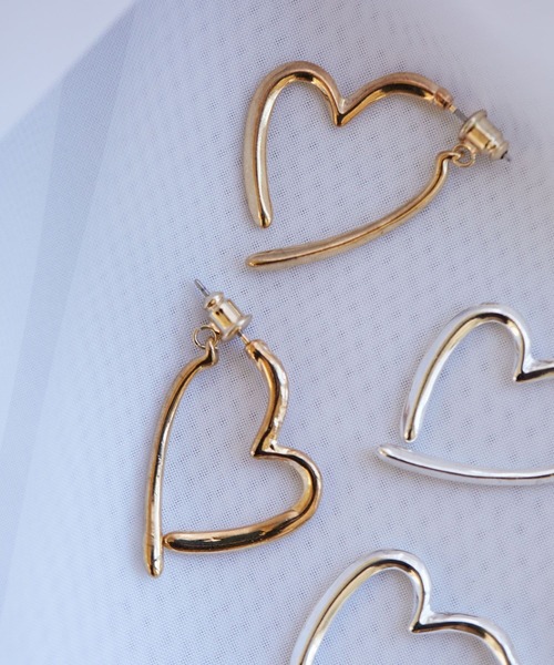 VIS(ビス)の「スウィングハートラインピアス(ピアス(両耳用)・レディース・シルバー/ゴールド・FREE)」の11枚目の写真