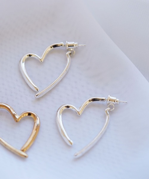 VIS(ビス)の「スウィングハートラインピアス(ピアス(両耳用)・レディース・シルバー/ゴールド・FREE)」の12枚目の写真