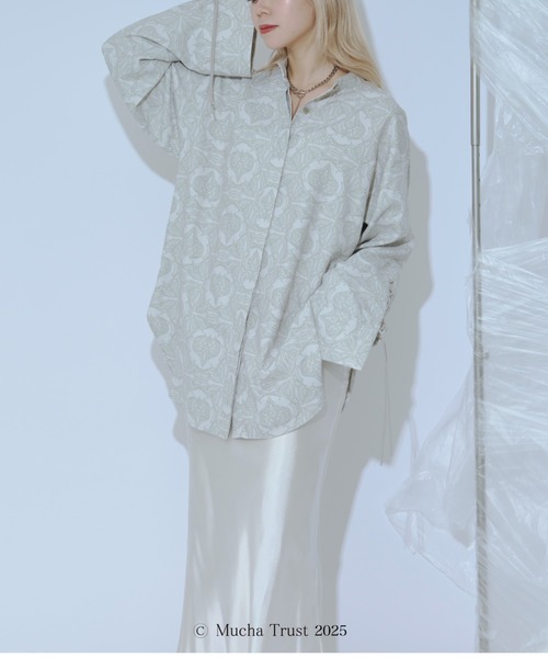 Ezick（エジック）の「【Ezick×MUCHA】ノーカラーシャツ（シャツ/ブラウス・レディース・オリーブ/ブルー・FREE）」の6枚目の写真