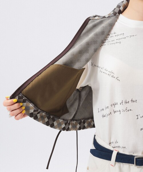 BEAMS BOY（ビームスボーイ）の「ポリエステル ジャガード ベスト（ベスト・レディース・ネイビー/ブラウン・ONE SIZE）」の17枚目の写真