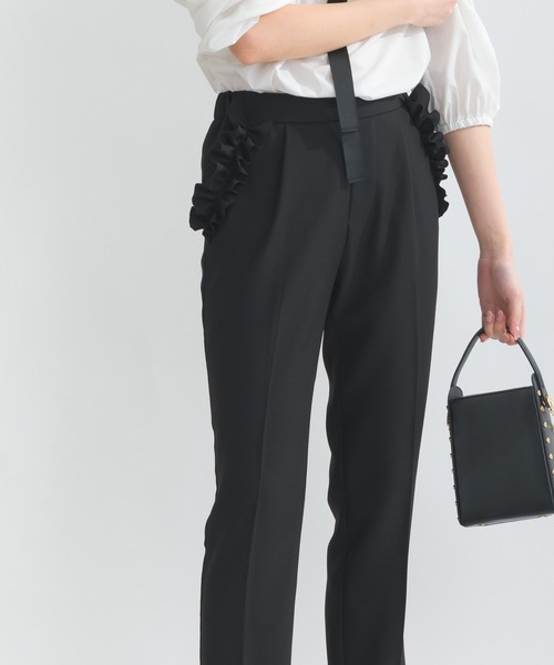PICCIN（ピッチン）の「ポケットフリルセンタープレスパンツ 【高身長さん向け】（スラックス・レディース・ブラック/オフホワイト・M/S）」の2枚目の写真
