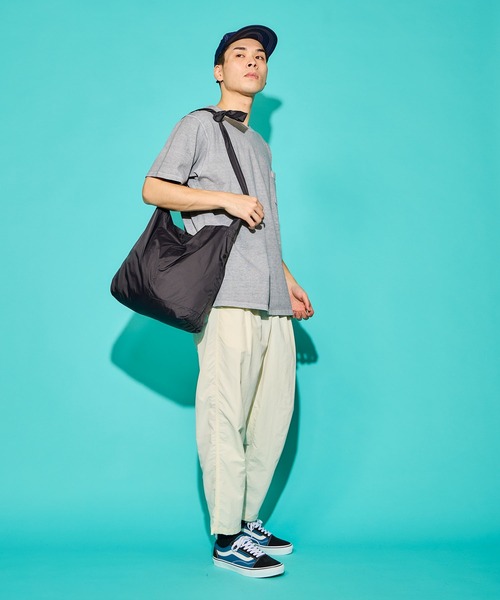 BURLAP OUTFITTER（バーラップアウトフィッター）の「PACKABLE CARRY 210 / パッカブルキャリー 210（ショルダーバッグ・メンズ・ブラック/パープル/ライム/ベージュ系その他・ONE SIZE）」の16枚目の写真