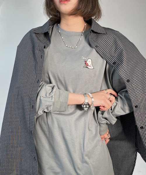 AS KNOW AS plus(アズノゥアズプラス)の「●おばけプリントと刺繍ロンT【UNISEX ITEM】(Tシャツ/カットソー・レディース・オフホワイト/オートミール/スミクロ/ブラック系/ホワイト系/ブルーグリーン・FREE)」の7枚目の写真