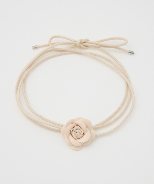 SLY（スライ）の「FLOWER MOTIF CHOKER フラワー モチーフ チョーカー（チョーカー・レディース・アイボリー/ブラック・FREE）」の7枚目の写真