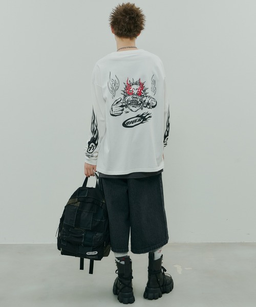 AIVER（アイバー）の「Johann×AIVER　BOYロンTEE（Tシャツ/カットソー・メンズ・ホワイト/ブラック・SMALL/MEDIUM/LARGE）」の4枚目の写真