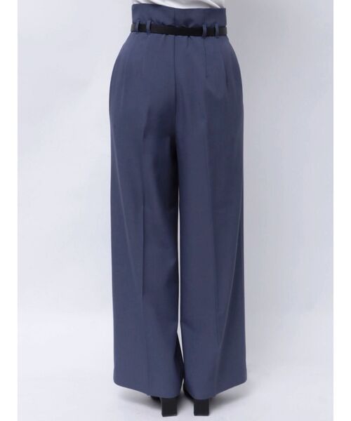 MURUA（ムルーア）の「フェイクレザーベルトハイウエストパンツ（その他パンツ・レディース・ブラック/グレー/ブルー・1/2）」の8枚目の写真