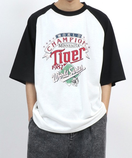 AMPTAKxCOLORS ラグランTシャツ AMPTAKxCOLORS ラグランTシャツ（セール】Graphic assortprint