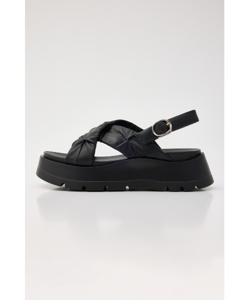 STACCATO（スタッカート）の「クロスベッセルサンダル（サンダル・レディース・ブラック/ホワイト・23cm/23.5cm/24cm/24.5cm/22.5cm）」の4枚目の写真