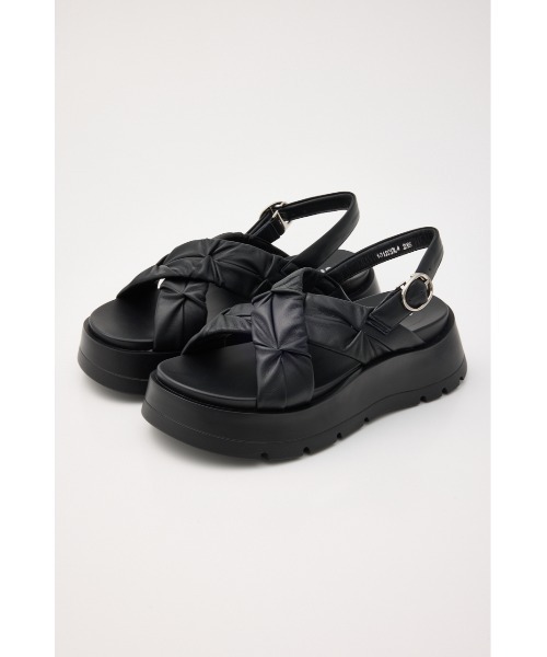 STACCATO（スタッカート）の「クロスベッセルサンダル（サンダル・レディース・ブラック/ホワイト・23cm/23.5cm/24cm/24.5cm/22.5cm）」の5枚目の写真