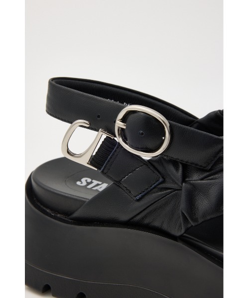 STACCATO（スタッカート）の「クロスベッセルサンダル（サンダル・レディース・ブラック/ホワイト・23cm/23.5cm/24cm/24.5cm/22.5cm）」の12枚目の写真