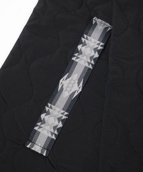 PENDLETON（ペンドルトン）の「【PE2】【PENDLETON/ペンドルトン】QUILTING MUFFLER キルティング マフラー（マフラー・レディース・オリーブドラブ/ブラック・FREE）」の10枚目の写真