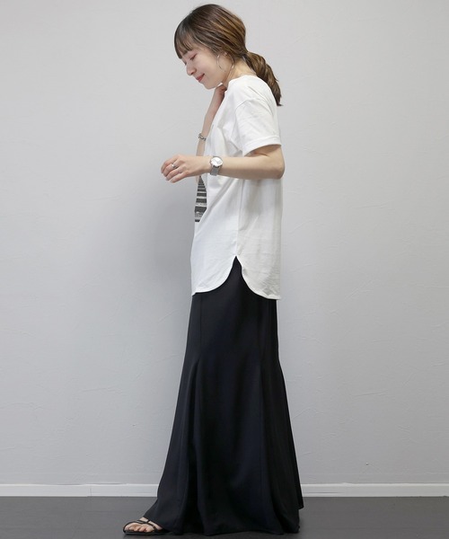 Aletta vita(アレッタビータ)の「綿天竺ラウンドヘム2WAYフォトTシャツ(Tシャツ/カットソー・レディース・チャコール/オフホワイト・FREE)」の7枚目の写真