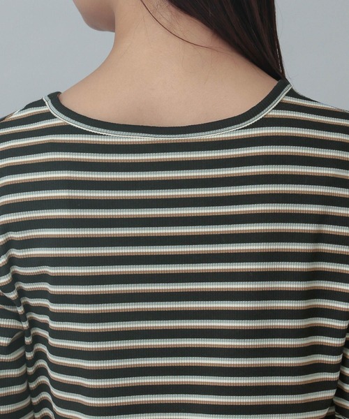 GLOBAL WORK(グローバルワーク)の「MATINEE LINE/マルチボーダープルオーバー半袖/327913(Tシャツ/カットソー・レディース・アイボリー/ブラック・MEDIUM/LARGE)」の21枚目の写真