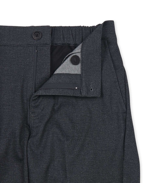 LANVIN en Bleu（ランバンオンブルー）の「セットアップ ノータック イージースラックス（スラックス・メンズ・チャコールグレー/ライトグレー・46/52/50/48）」の3枚目の写真