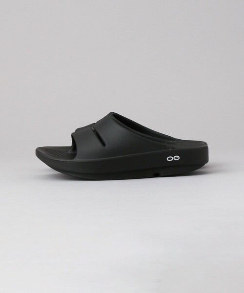 FREAK'S STORE(フリークスストア)の「OOFOS/ウーフォス Ooahh/ウーアー(スライドサンダル)(サンダル・レディース・ブラック/ベージュ・8/7/6)」の9枚目の写真