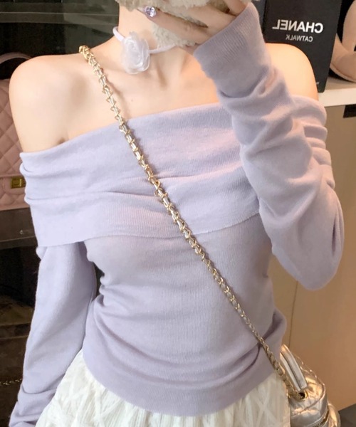 ampm(エーエムピーエム)の「サイドギャザーオフショルトップス(Tシャツ/カットソー・レディース・ブルー/ブラック/ライトパープル/イエロー/ホワイト/ピンク・FREE)」の4枚目の写真