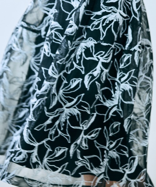 Audie a Muses オーディアミューズ フラワースカート very掲載 Audie a Musesオーディアミューズ フラワーjQタイトスカート