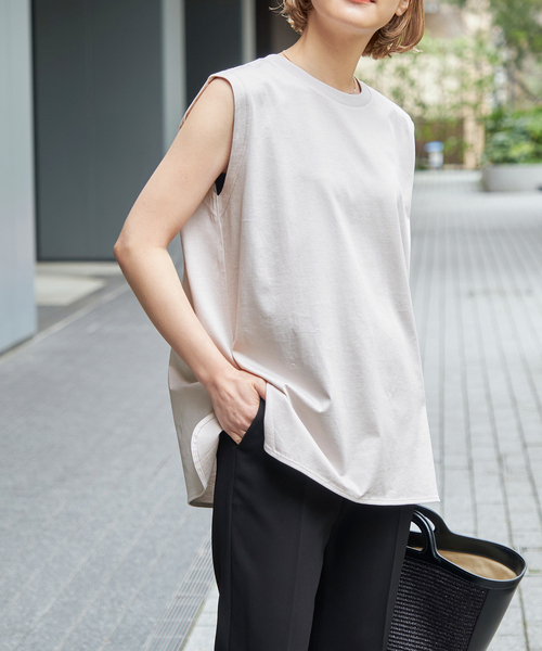 Spick & Span（スピックアンドスパン）の「《追加》ファインコットンノースリーブプルオーバー（Tシャツ/カットソー・レディース・ブラック/ブラウン/ホワイト/ライトグレー・38/36）」の3枚目の写真