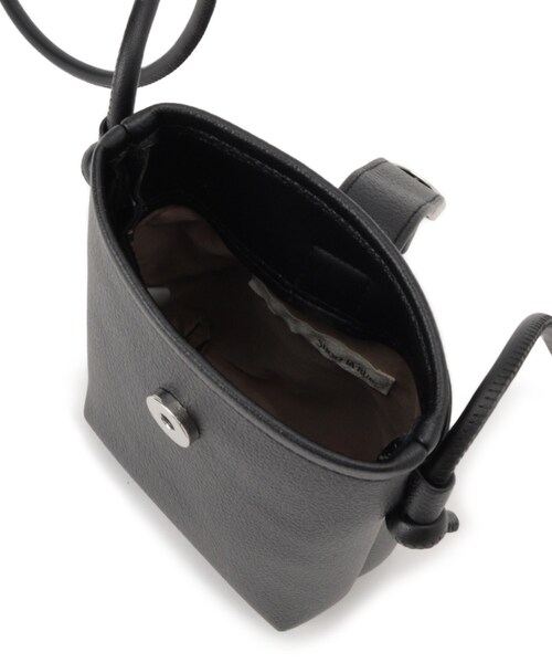 SHOO・LA・RUE(シューラルー)の「ちょっとそこまでのお出かけに フラップミニショルダーバッグ(ショルダーバッグ・レディース・イエロー/ブラック/グレー・00)」の17枚目の写真