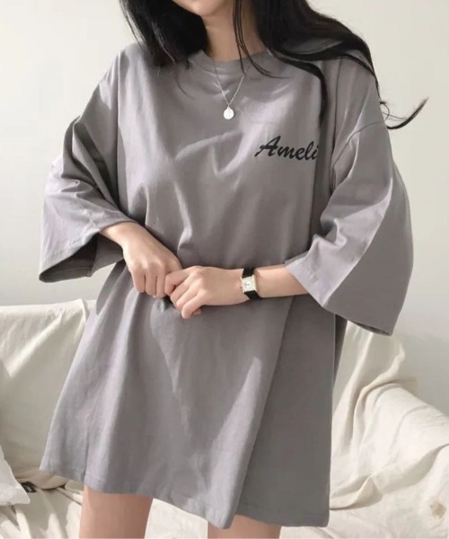 LETee(レティー)の「バックフォトプリントが目を惹く!ゆるっと着こなせるビッグシルエットTシャツ(Tシャツ/カットソー・レディース・パープル/ホワイト/グレー・FREE)」の2枚目の写真